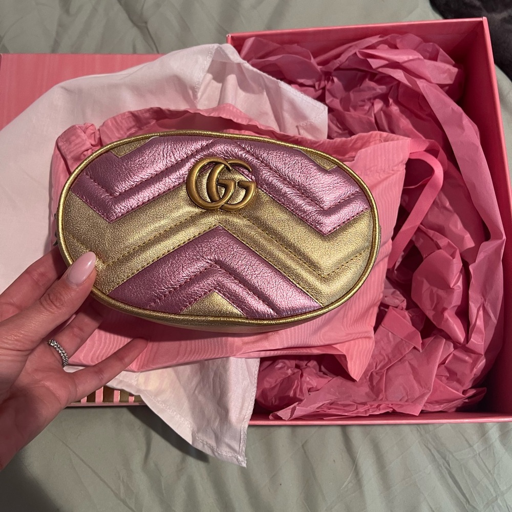 Gucci Marmont Matelassé Belt Bag Bum Bag